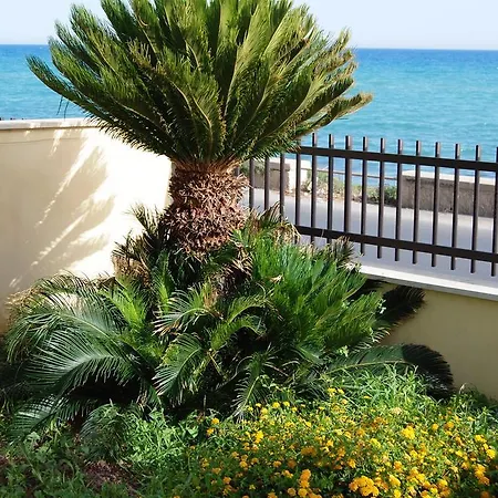 Tatil Evi Terrazza A Mare Corallo *